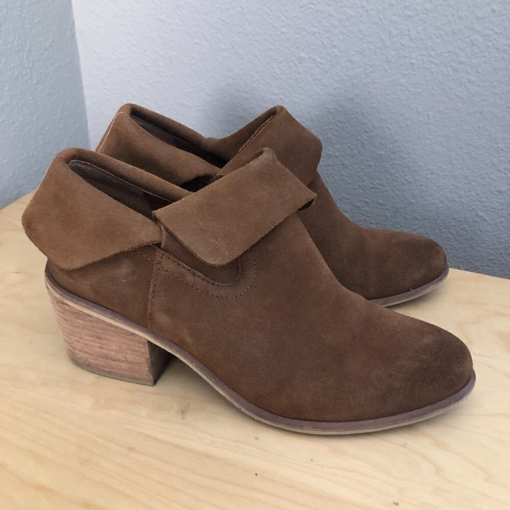 Nordstrom BP Brice Cognac Brown Suede Ankle Booties Women's size 8 EUC - Picture 3 of 11